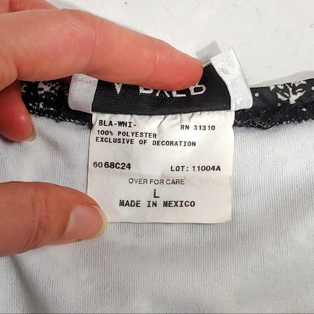 SOLD Y2k vintage high low hem midi skirt - Picture 5 of 6